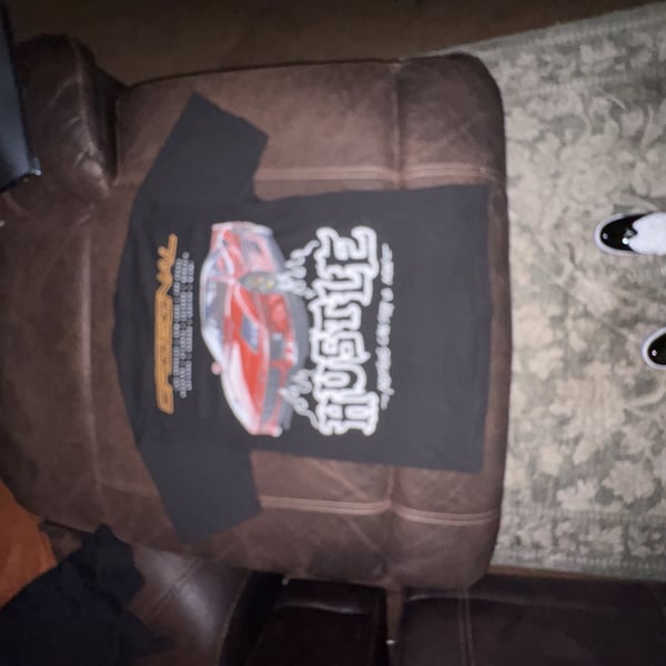 Elevate Clothing Los Angeles Hustle Car Graphic T-Shirt Medium Black
