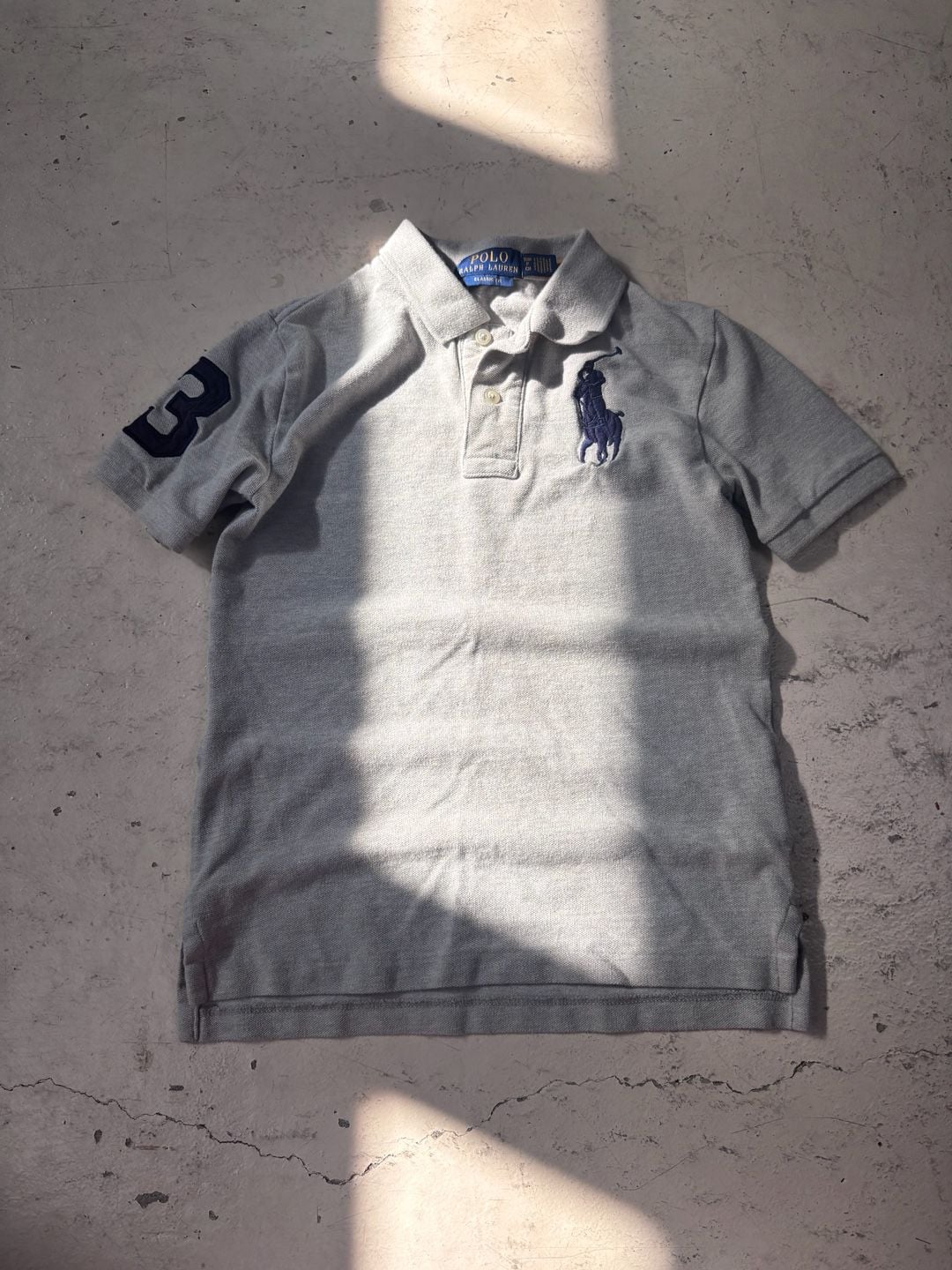 Product thumbnail 3