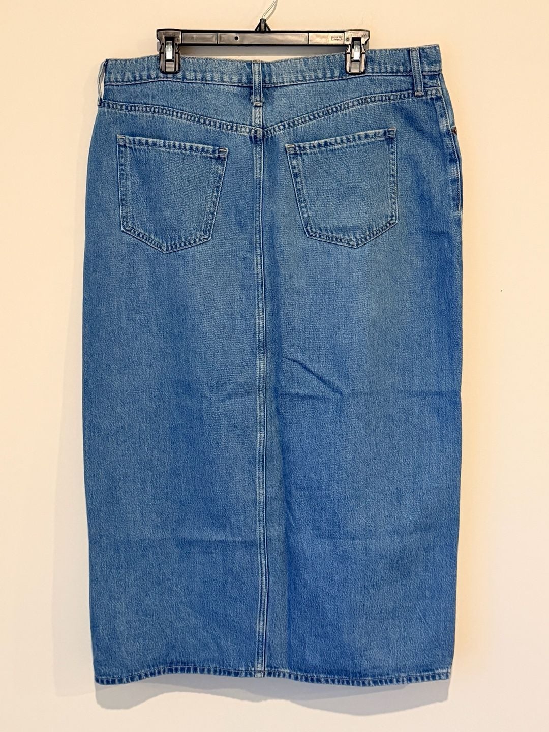 Product thumbnail 6