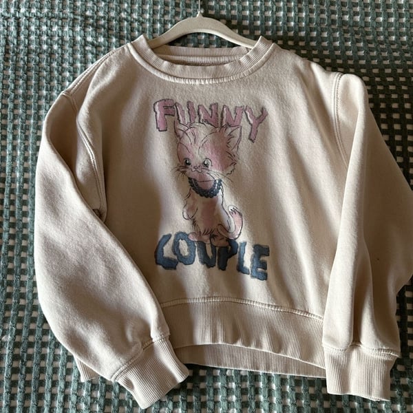Zara Funny Couple Cat Graphic Sweatshirt Size 6-7 CM 120 Beige