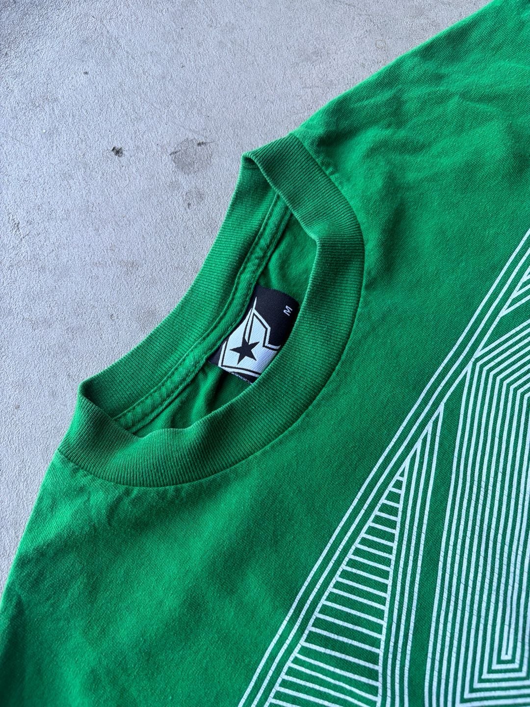 Famous Stars and Straps T-Shirt Size M Green Graphic 4