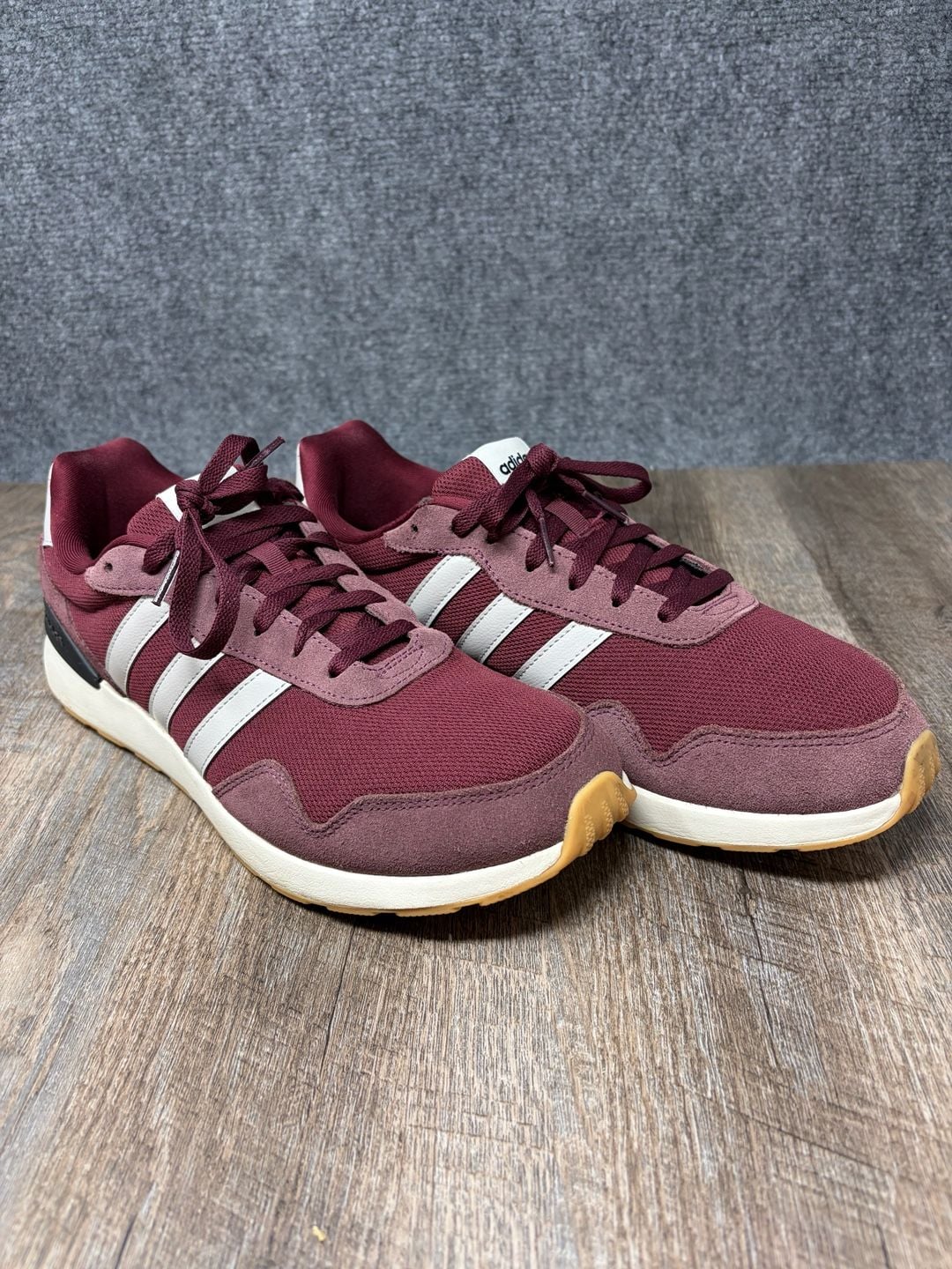 Adidas Run 60s 4.0 Mens classic Sneakers in Burgundy/Silver Size 11-JS1002-clean 3