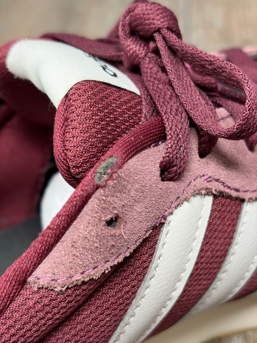 Adidas Run 60s 4.0 Mens classic Sneakers in Burgundy/Silver Size 11-JS1002-clean 9