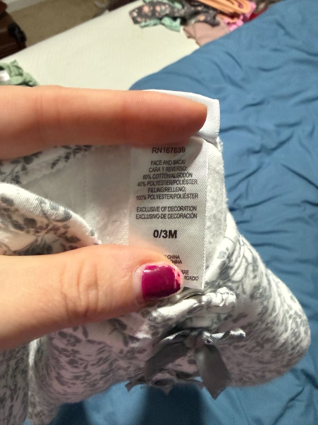 Nicole Miller New York Footed Sleeper Size 0/3M White Gray Floral Bows 5
