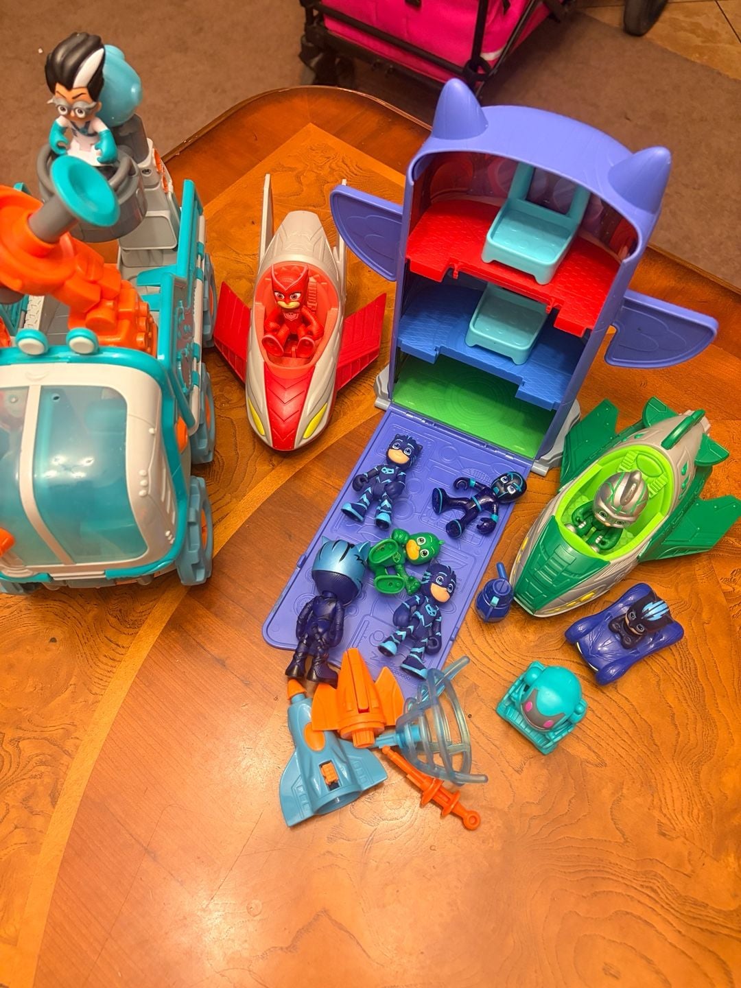 PJ Masks Action Figure and playsets 1