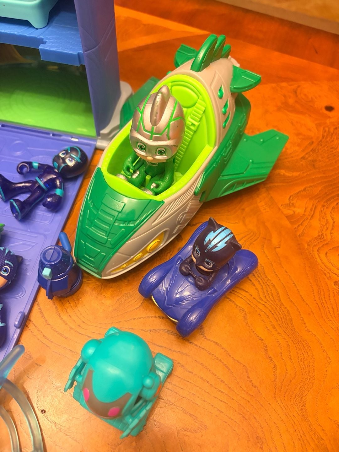 PJ Masks Action Figure and playsets 4