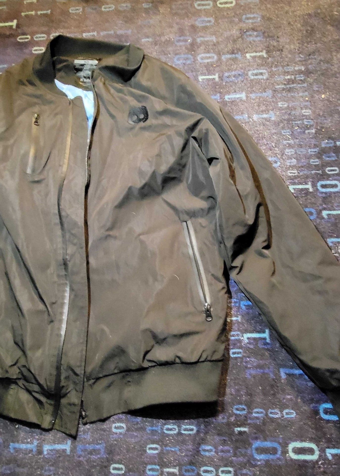 Discord Bomber Jacket Size XL/G Black Quilted Lined Zip Pockets 6