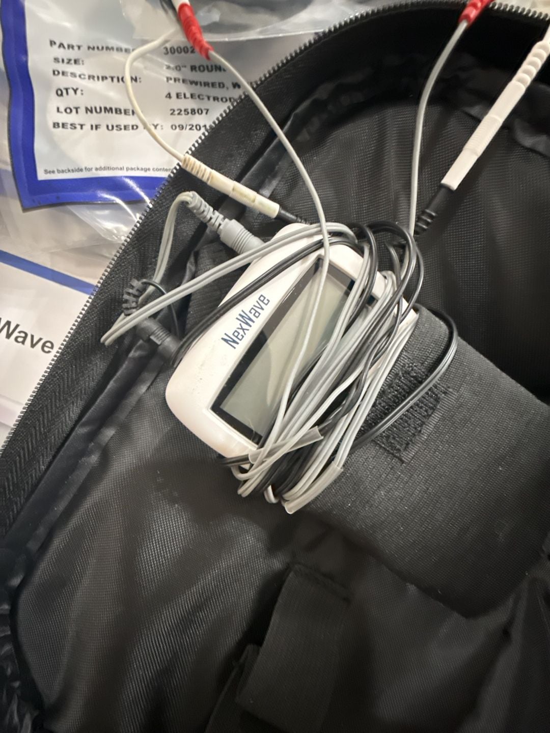 Zynex Medical NexWave TENS NMES Device With Case and Electrodes 3