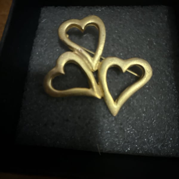Vintage Gold Tone Triple Heart Brooch Pin
