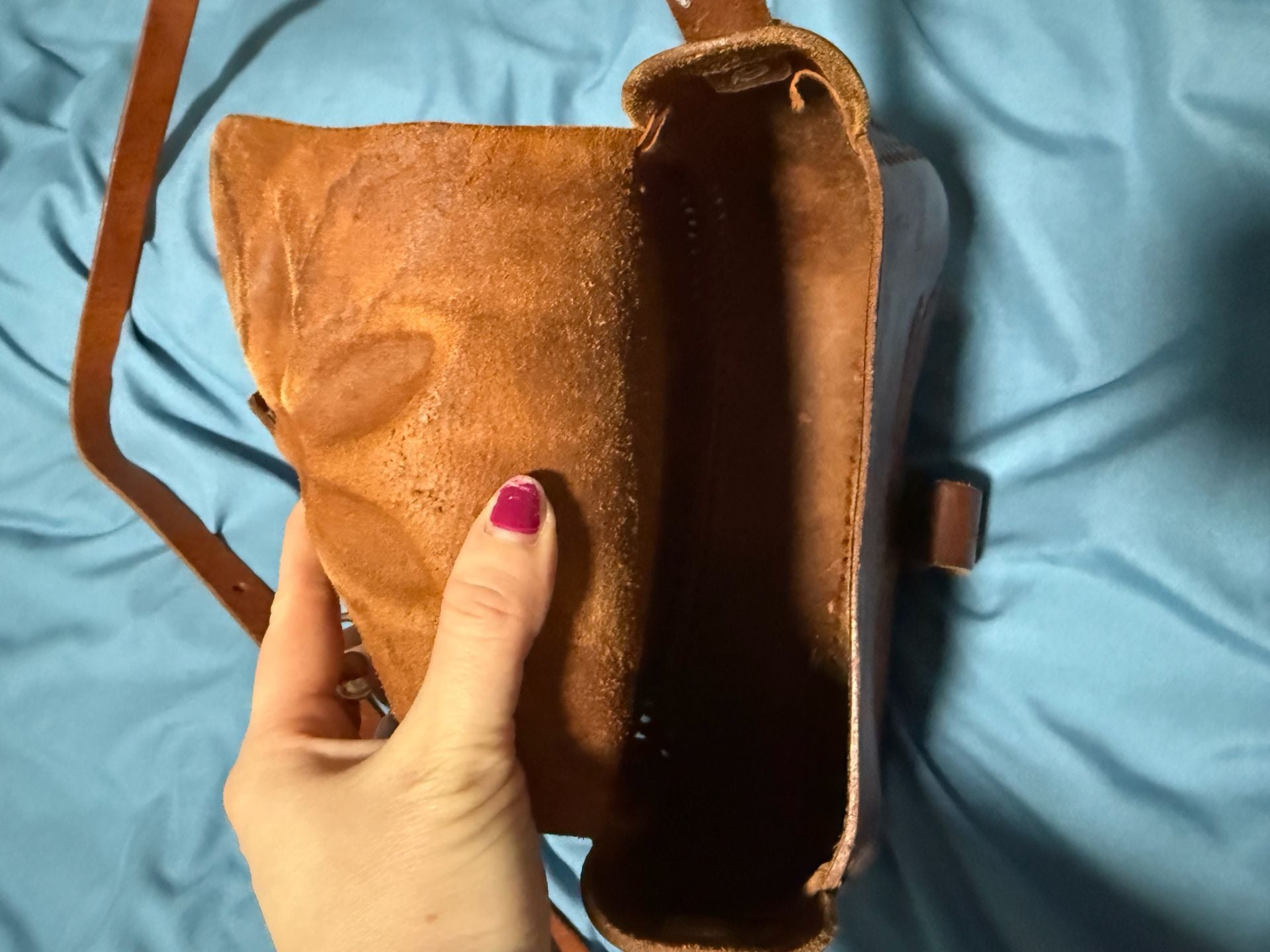 Vintage Artisan Tooled Leather Floral Crossbody Saddlebag Brown Boho 4