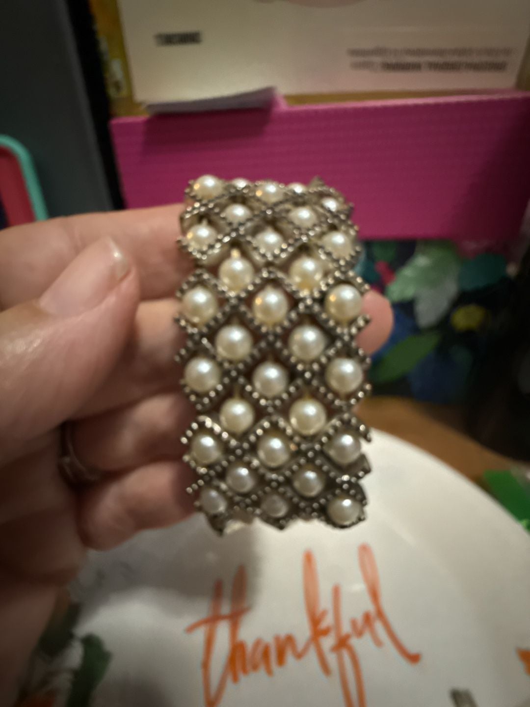 Vintage Faux Pearl Silver Tone Stretch Cuff Bracelet 1