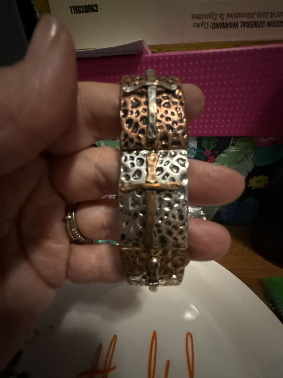 Vintage Tri Tone Stretch Bracelet Crosses Hammered Metal 2