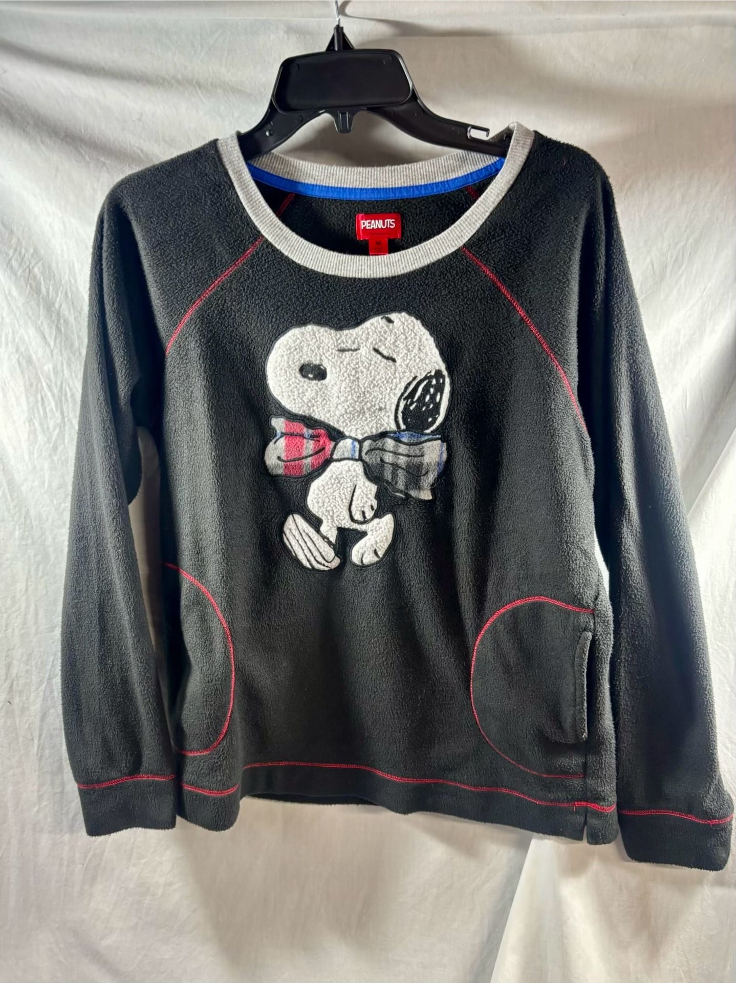 Peanuts Snoopy Fleece Sweatshirt Size M Black 2