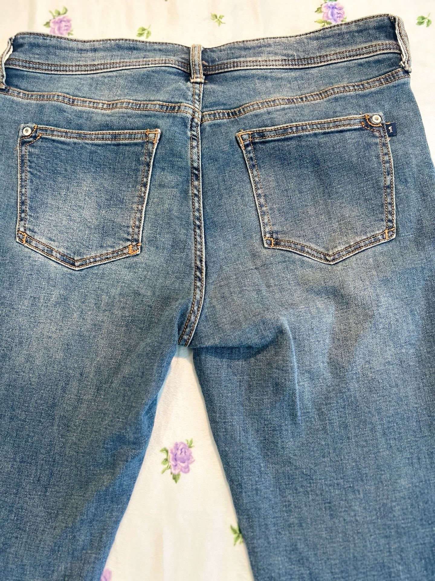 Pilcro Slim Boyfriend Jeans Size 29 Medium Wash Denim 9