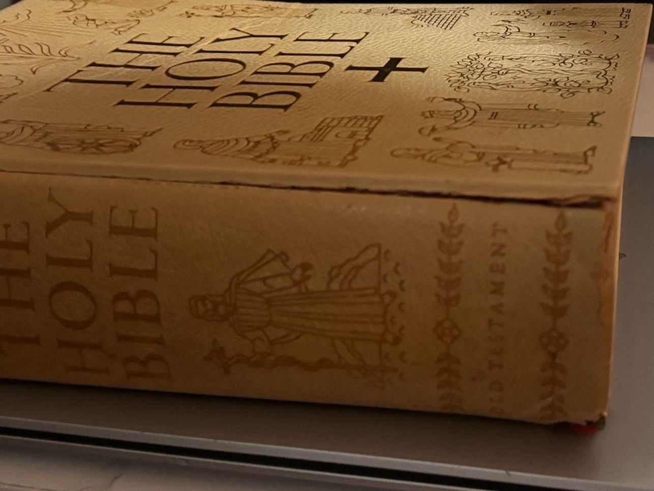 Vintage The Holy Bible Illustrated Hardcover Edition 2