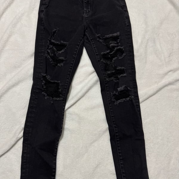 American Eagle Curvy Hi-Rise Jegging Size 8 Short Black Distressed