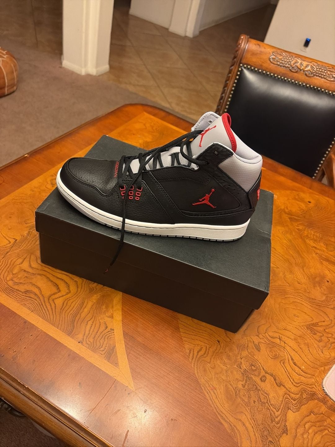 Jordan Jordan 1 Flight Size 10 Black Varsity Red-Cement Grey 3