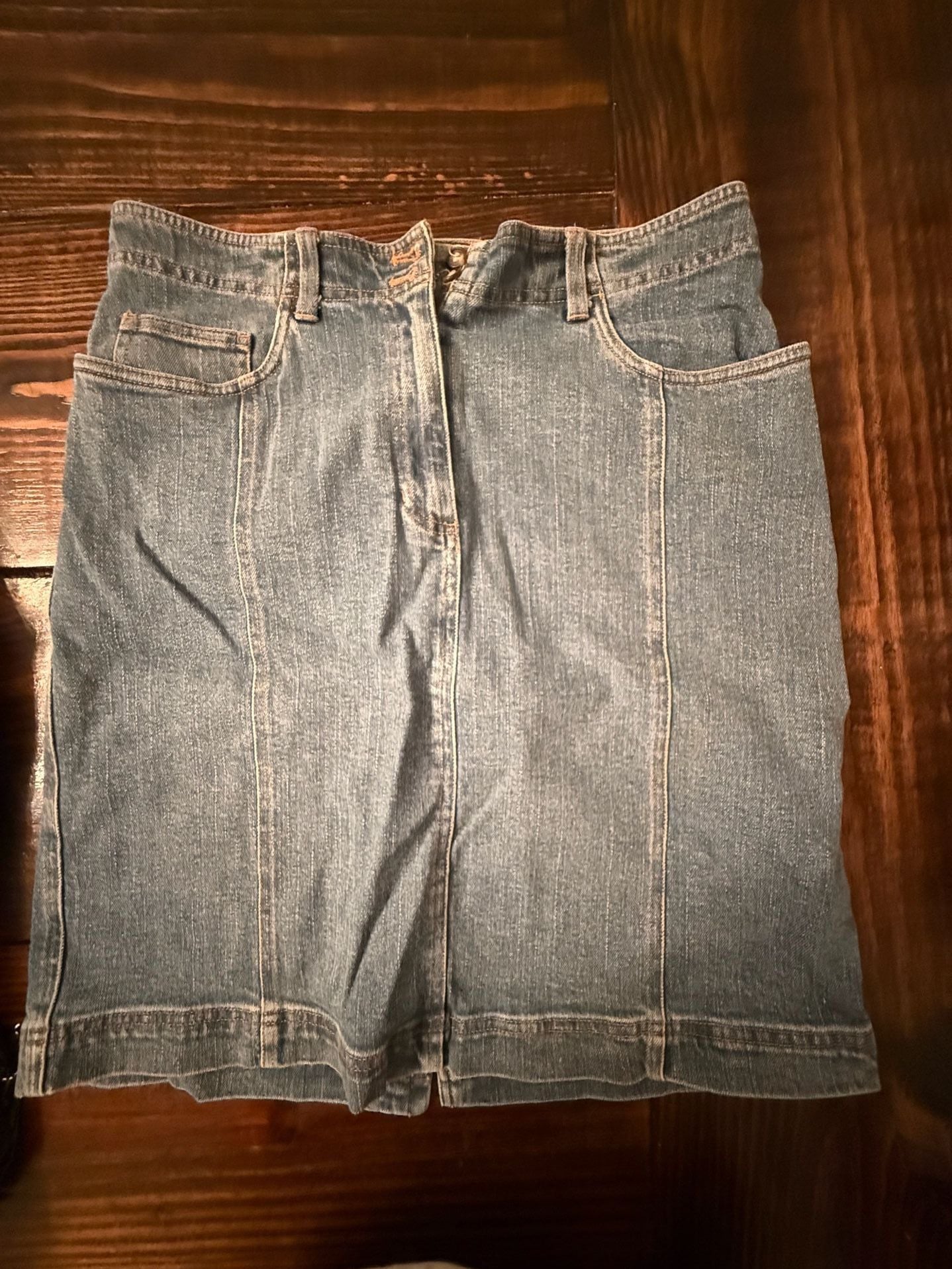 Jones New York sport size 6 Jean denim skirt 2