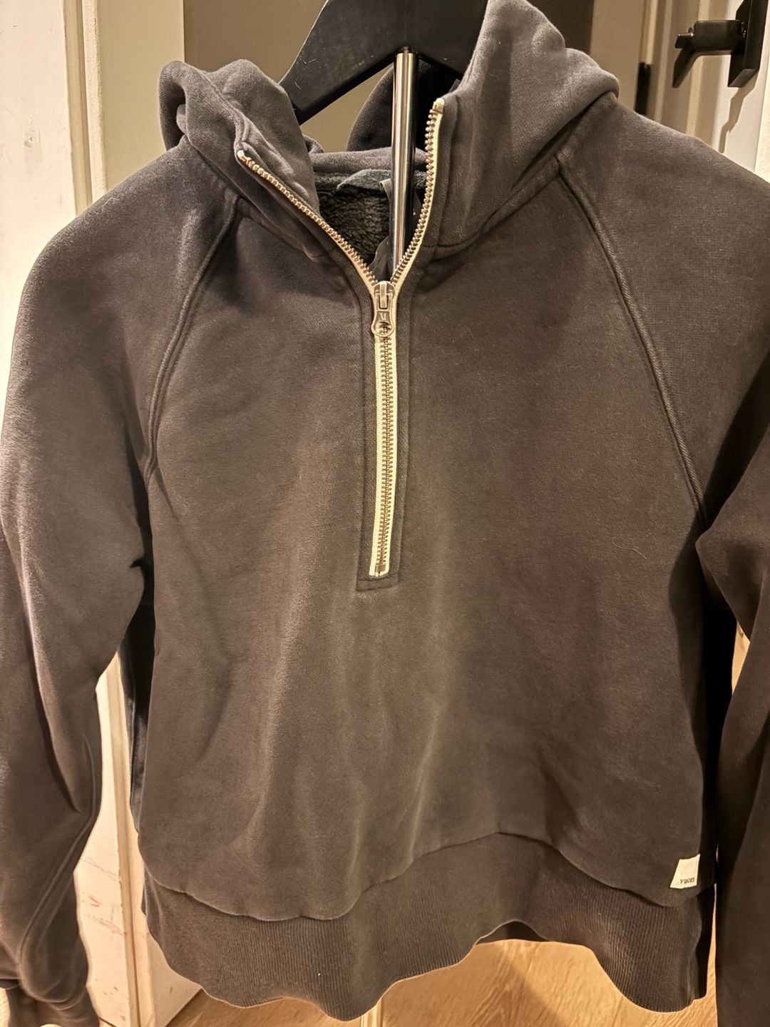 Vuori Restore Half-Zip Cropped Hoodie Size XS Washed Black Organic Cotton 3