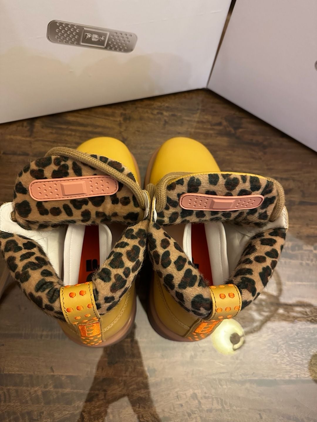 PDF Strada Low Cheetah Yellow Boots 11