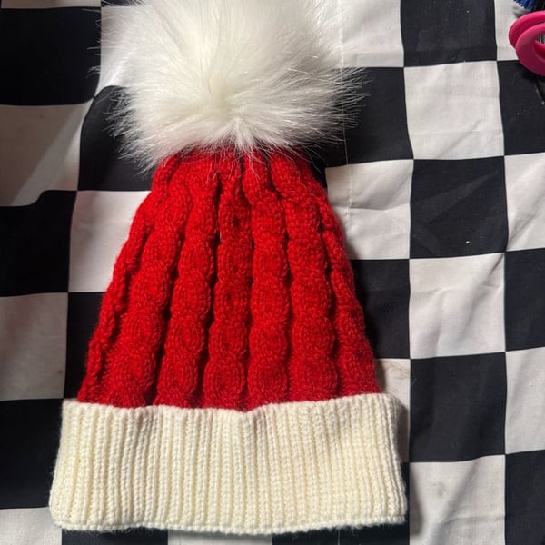 Red And White Cable Knit Beanie Hat With Pom Pom
