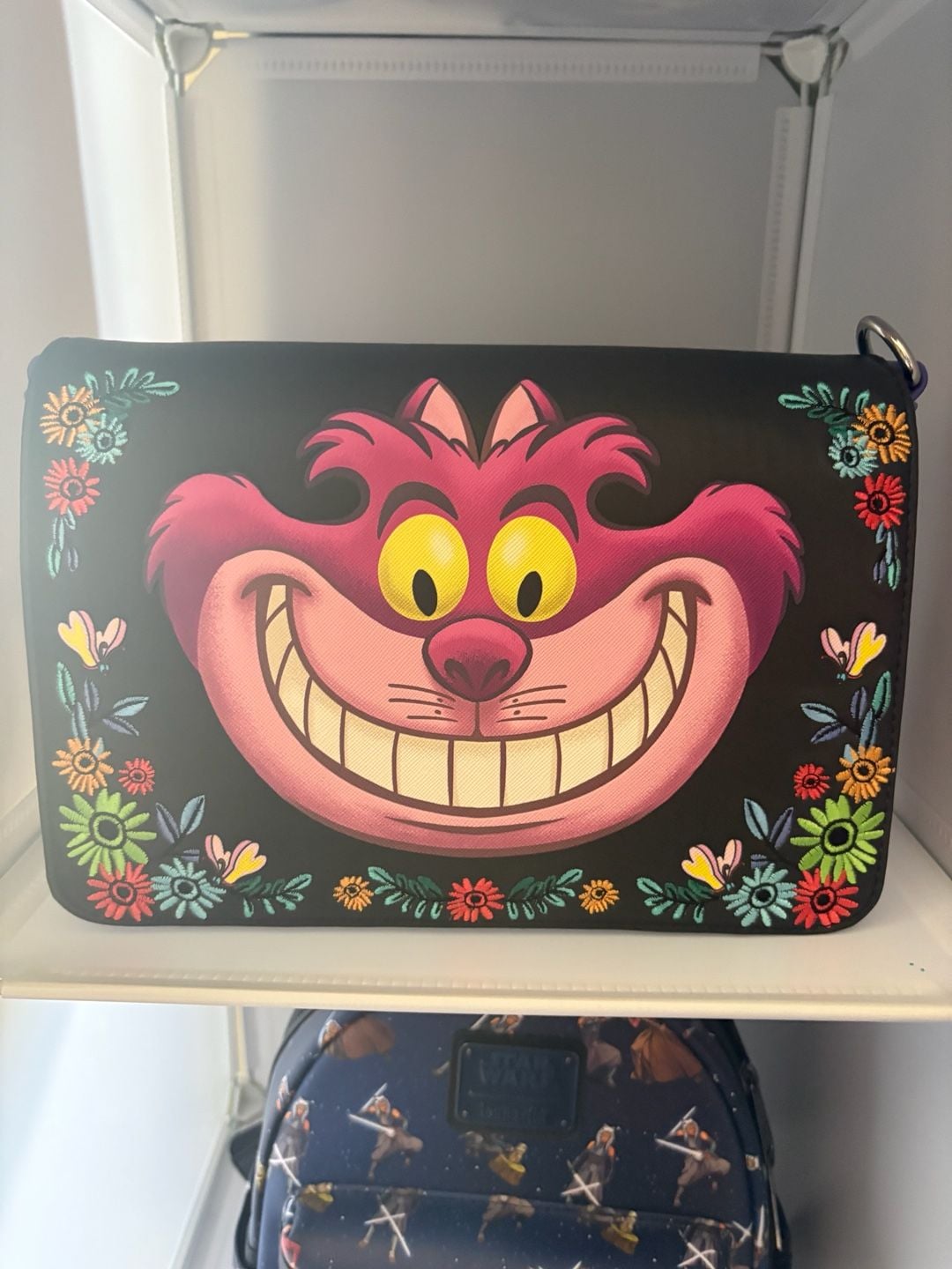 Loungefly Disney Alice in Wonderland Cheshire Cat Crossbody Bag 1