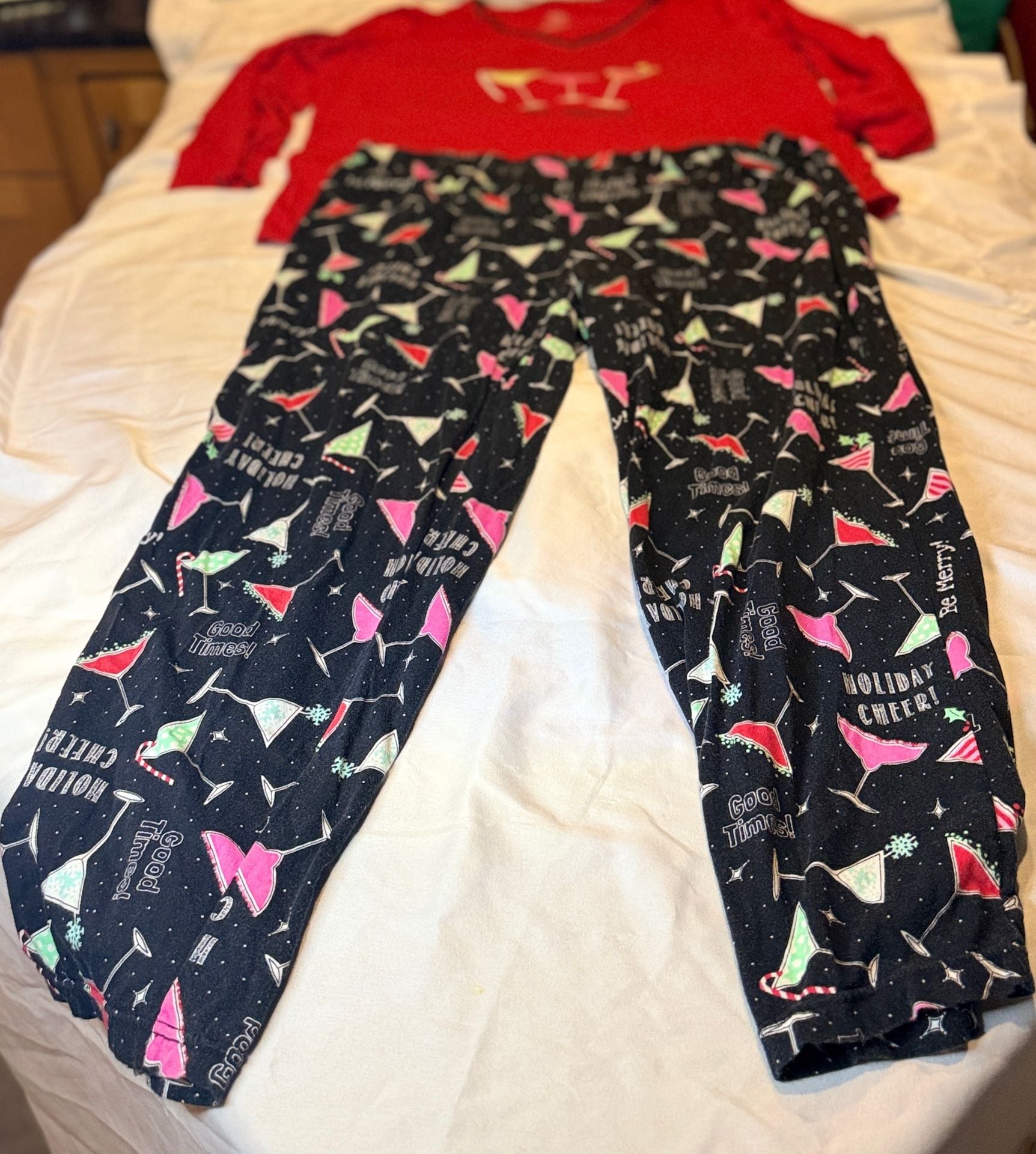 Secret Treasures Pajama Set Size 2X/2XG Holiday Drink Cocktail Print 1
