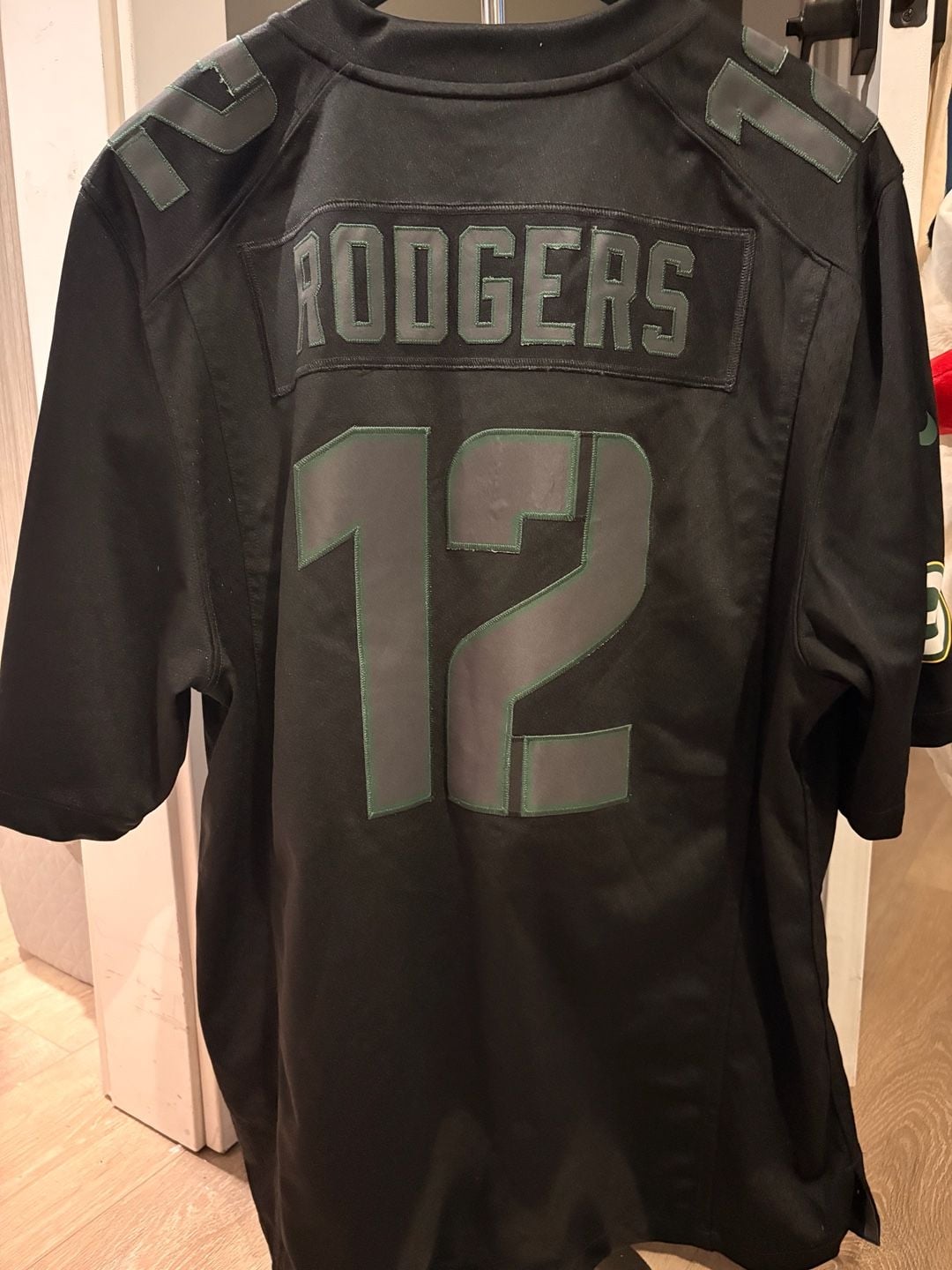 Nike Aaron Rodgers Green Bay Packers Jersey Size L Black Salute to Service 3
