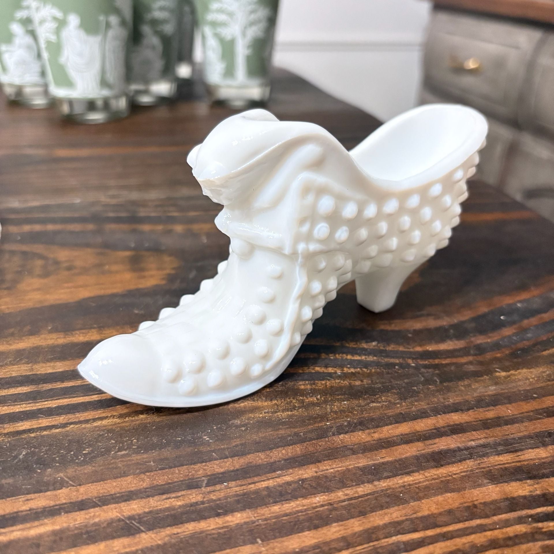 Fenton Milk Glass Hobnail Cat Slipper Figurine 2
