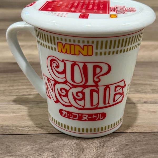 Collector's Item NISSHIN CUP NOODLE MINI Mug Cup Ceramic w/ Lid Japan "Standard"