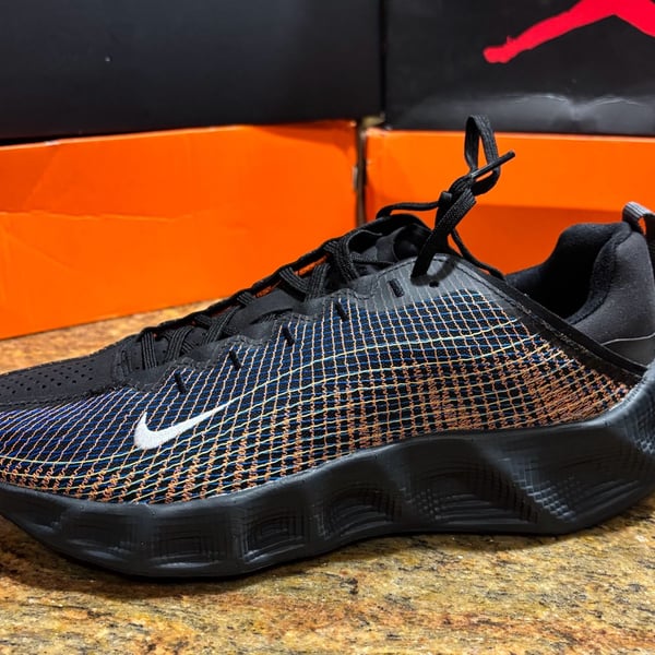 Nike Ava Rover Premium Size 9 Black Iron Grey Lava Glow