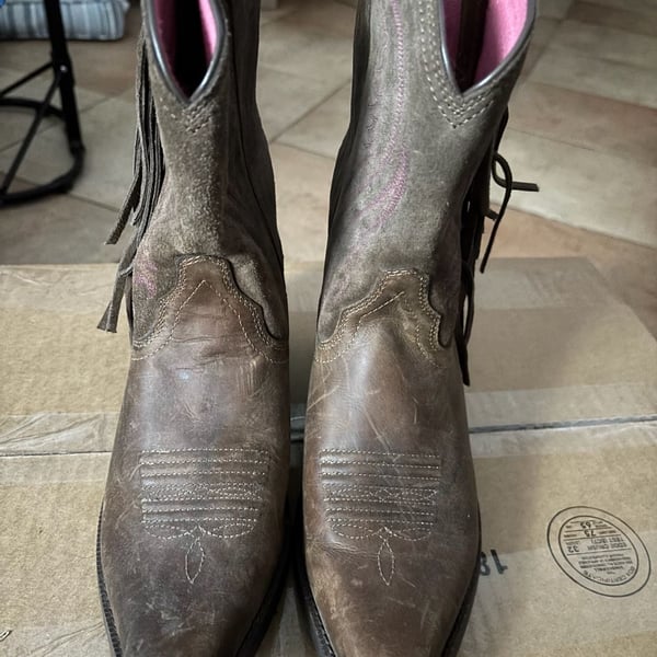 Ariat Western Boots Brown Leather Fringe Size 5.5Y