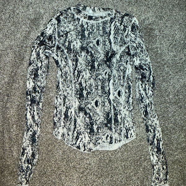 Free People Long Sleeve  Top Size XS Snake Print