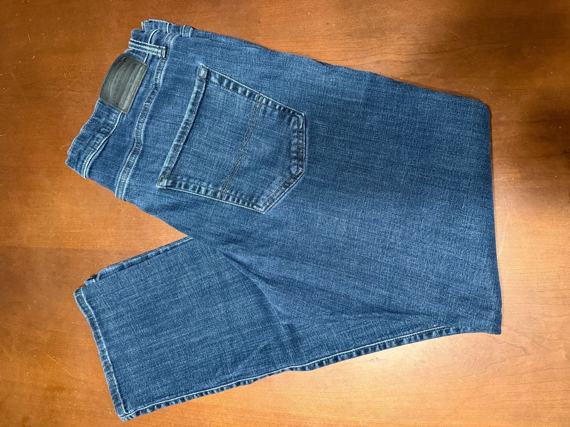 Lucky Brand Jeans Size 38x34 Blue Denim Straight Leg