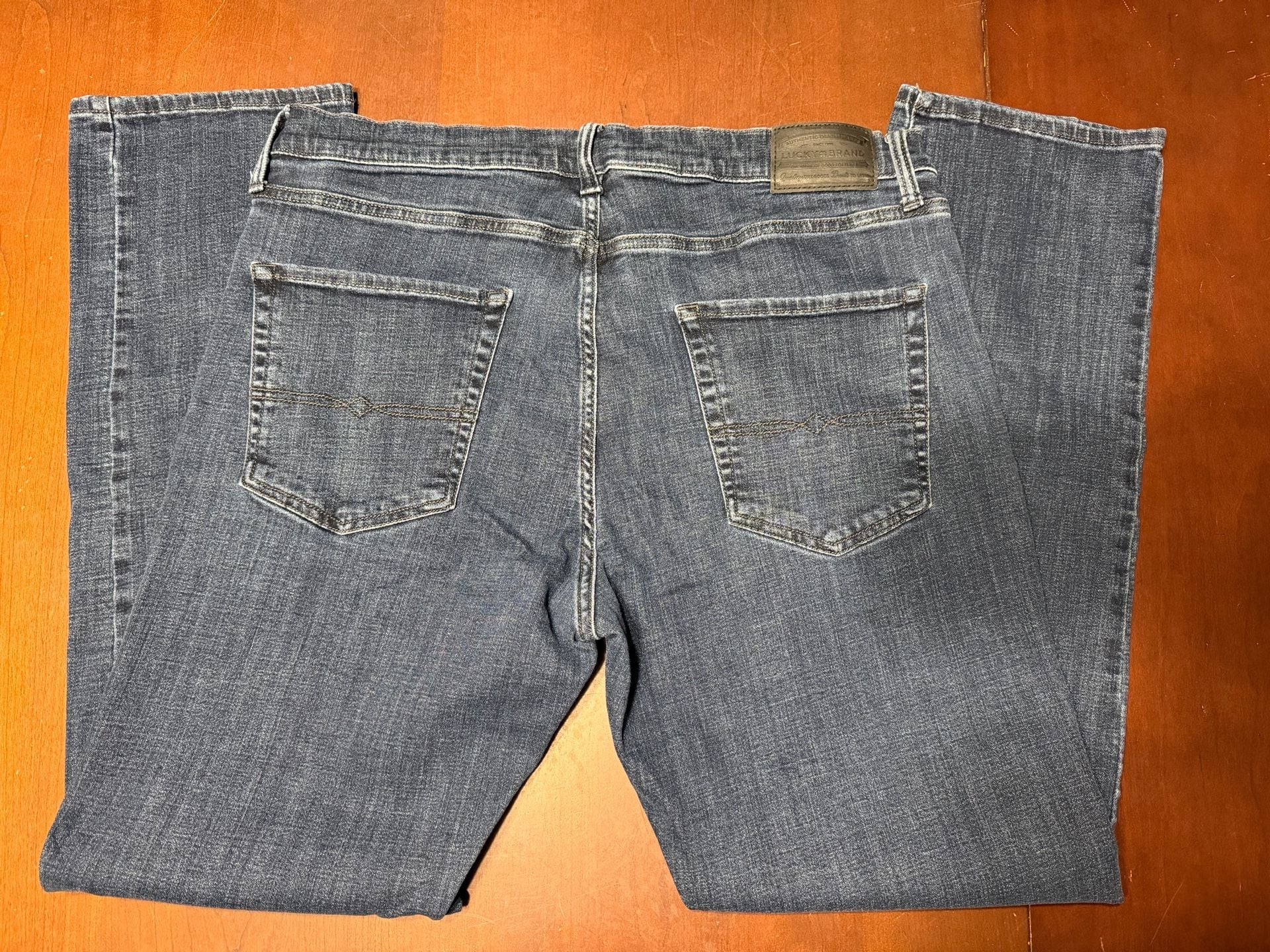Lucky Brand Jeans Size 38x34 Blue Denim Straight Leg 4