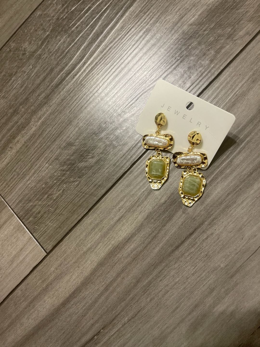 1 Pair Baroque Pearl & Green Resin Dangle Earrings, Vintage Luxury Style For Commute, Date, Formal Event, Holiday 2