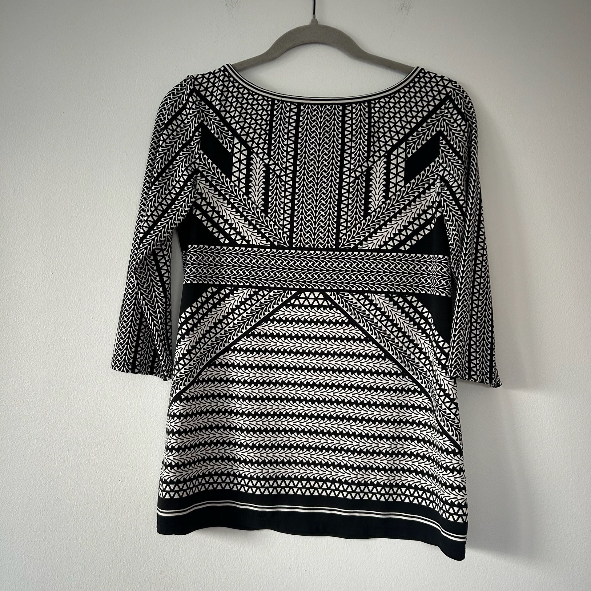 Max Studio Tunic Size XS Black White Geometric Print 3/4 Sleeve Top 6