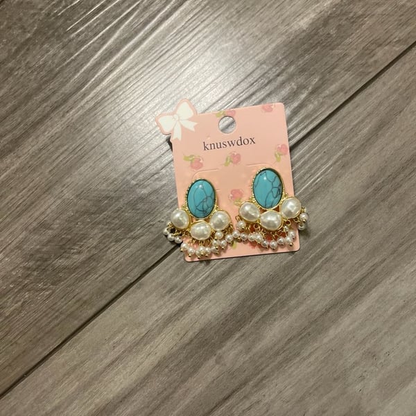 Gold Crystal Halo Statement Stud Earrings Vintage Style Rhinestone Earrings