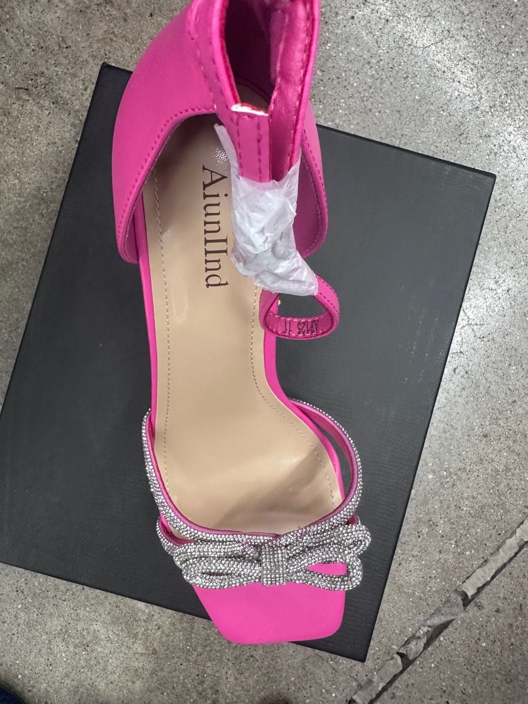 Aiunllnd Rhinestone Bow High Heel Sandals Size 11 Hot Pink 1