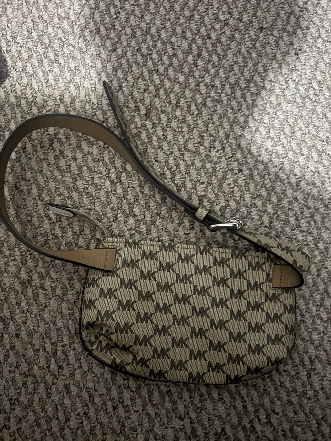 Michael Kors MK Signature Logo Belt Bag Fanny Pack Brown Beige White S/M 3