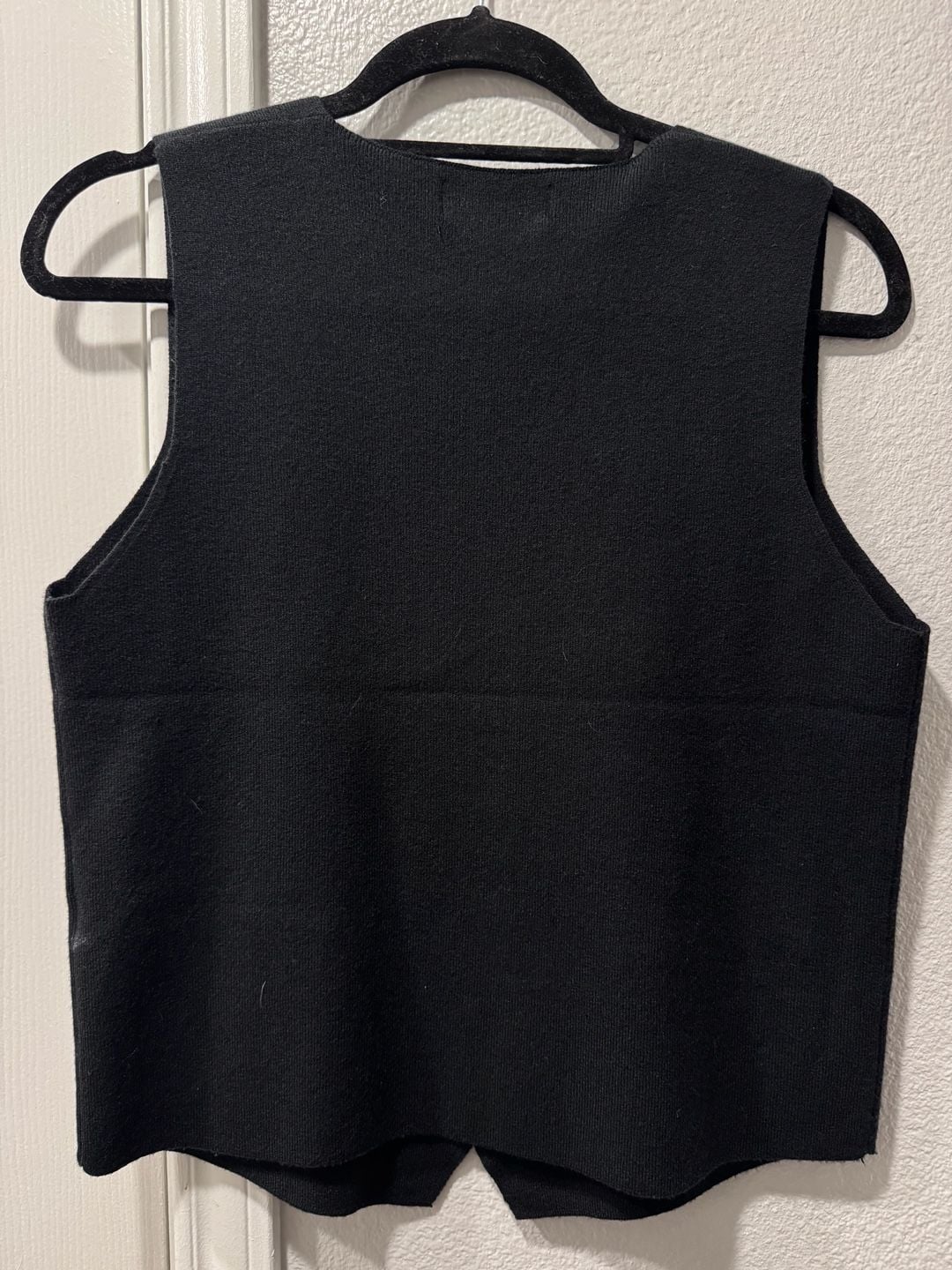Truth by Republic Sweater Vest Black Button Front V-Neck Size M 5