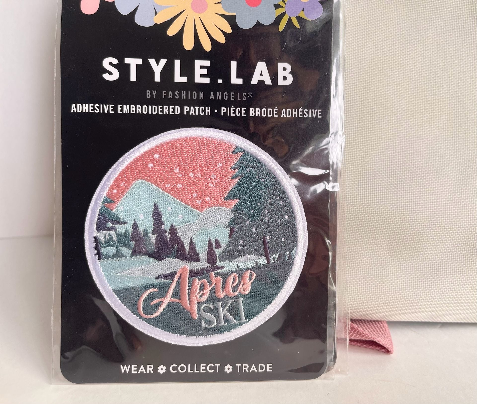 Style.Lab by Fashion Angels Quilted Metallic Backpack with Apres Ski Patch 9