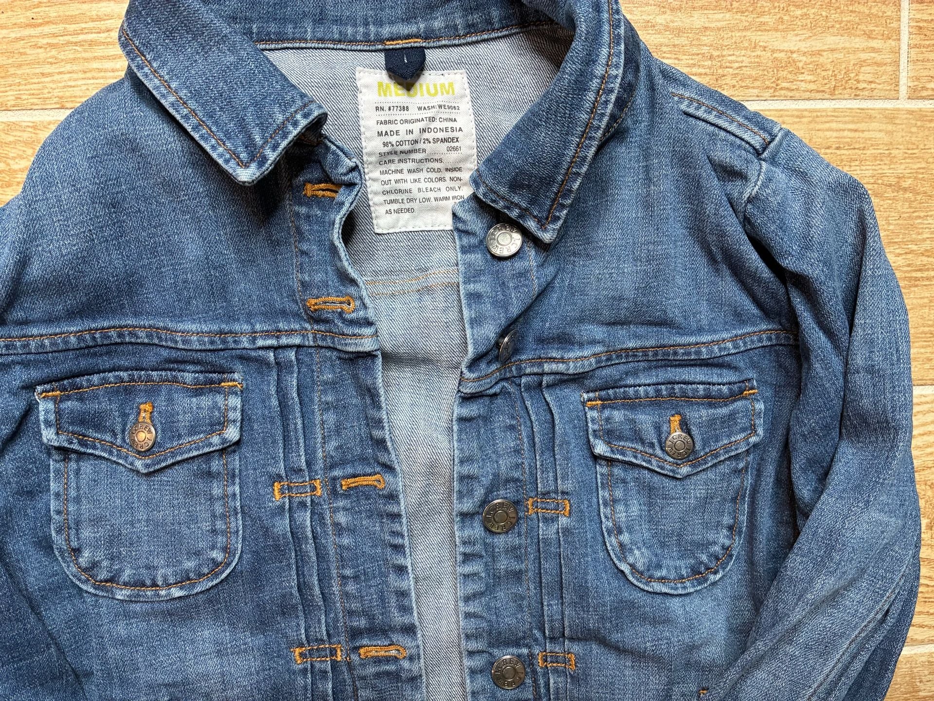 Product thumbnail 4
