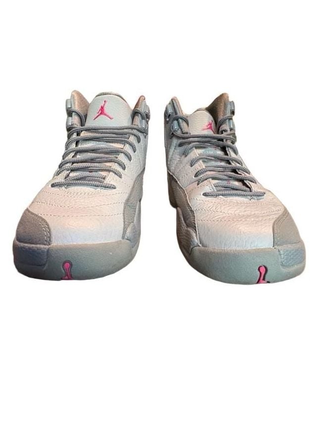 Nike Air Jordan 12 Retro GS Wolf Grey Vivid Pink 3
