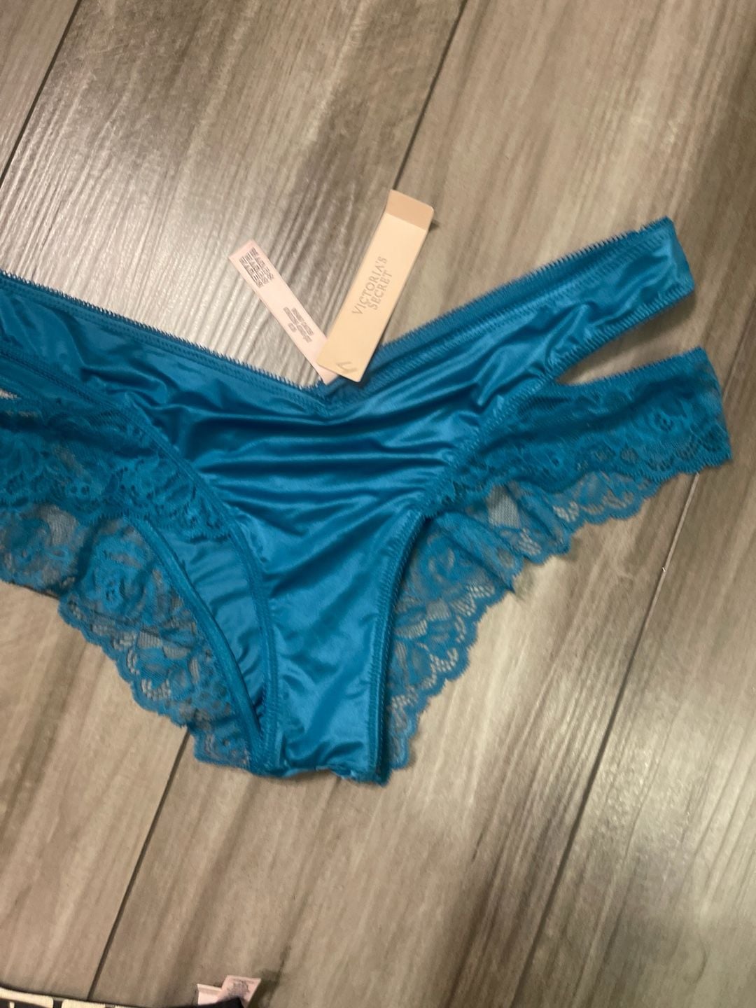 Victoria's Secret 2