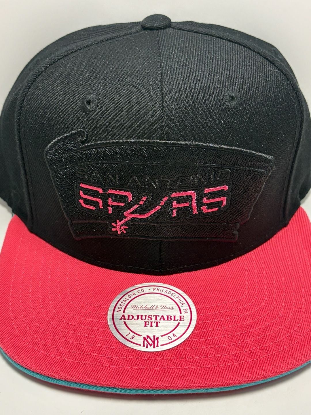 Mitchell & Ness San Antonio Spurs Snapback Hat Black Pink NBA 4