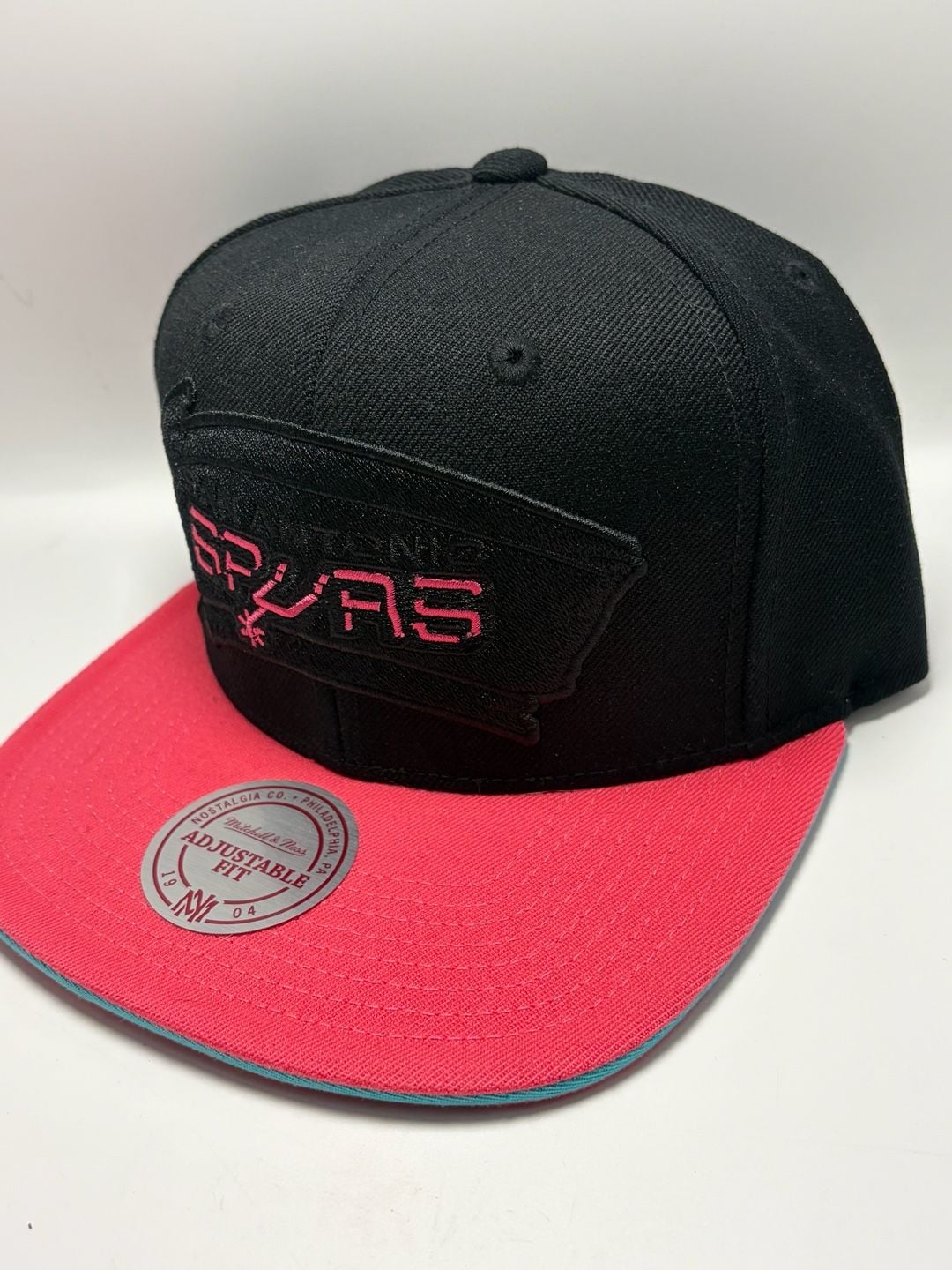 Mitchell & Ness San Antonio Spurs Snapback Hat Black Pink NBA 5