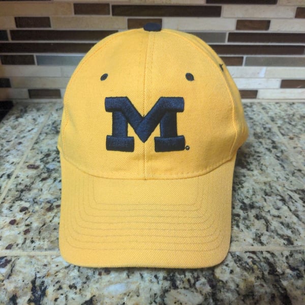 Zephyr Michigan Wolverines Fitted Hat Size 7 Yellow Wool