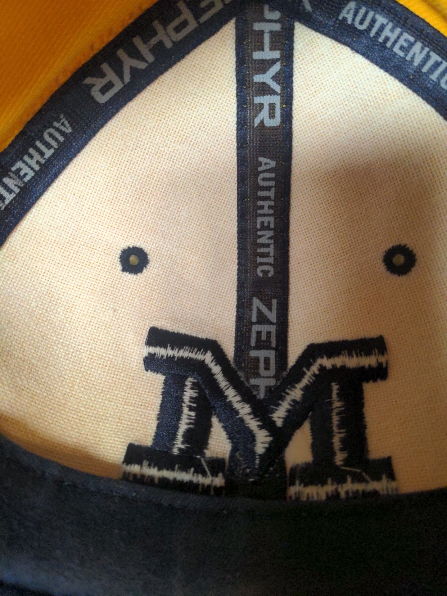 Zephyr Michigan Wolverines Fitted Hat Size 7 Yellow Wool 8