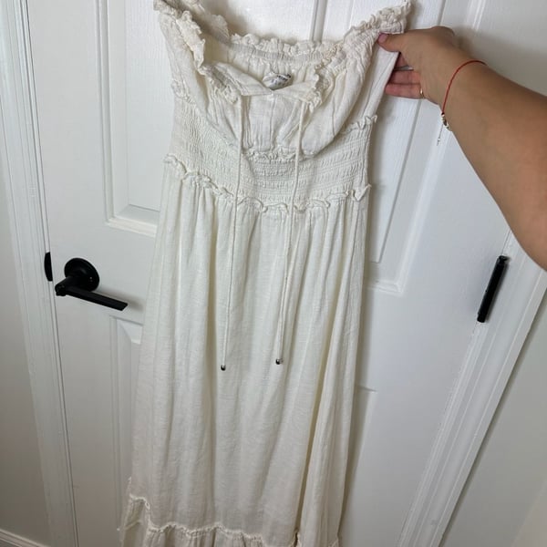 steele. Smocked Midi Dress Size XS White Ruffle